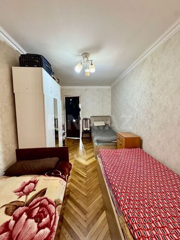 Продаётся 2-комн. вторичка 48 м², м. Элмляр Академиясы, photo 6 from 13