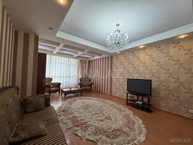 İcarəyə verilir 3 otaqlı yeni tikili 120 m², Şah İsmayıl Xətai m., photo 3 from 12
