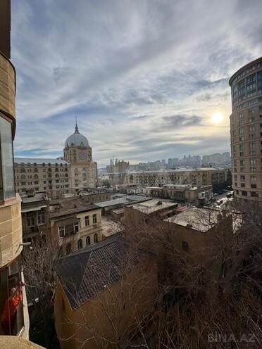 Satılır 4 otaqlı yeni tikili 160 m², Nizami m., photo 1 from 32