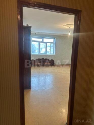 Продаётся 4-комн. вторичка 130 м², пос. Бакиханова, photo 4 from 32