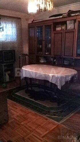 Продаётся 5-комн. вторичка 100 м², м. Нефтчиляр, photo 1 from 9