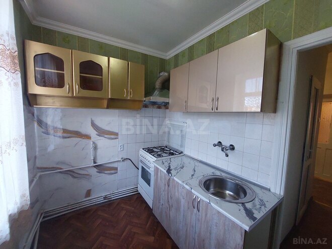 Сдаётся 3-комн. вторичка 85 м², м. Нефтчиляр, photo 10 from 15