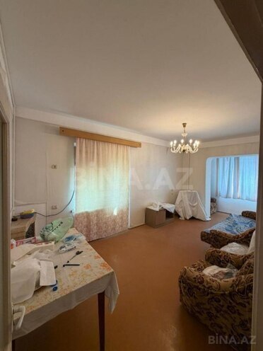Satılır 4 otaqlı köhnə tikili 110 m², İnşaatçılar m., photo 3 from 17