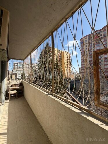 Satılır 4 otaqlı köhnə tikili 110 m², İnşaatçılar m., photo 7 from 17