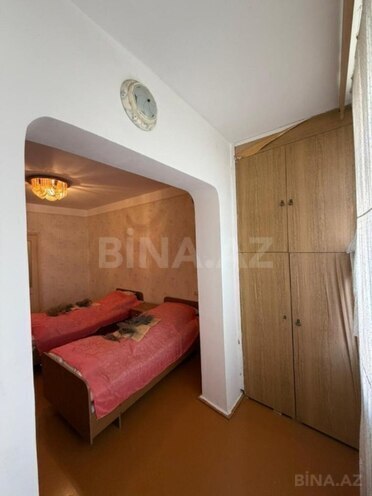 Satılır 4 otaqlı köhnə tikili 110 m², İnşaatçılar m., photo 9 from 17