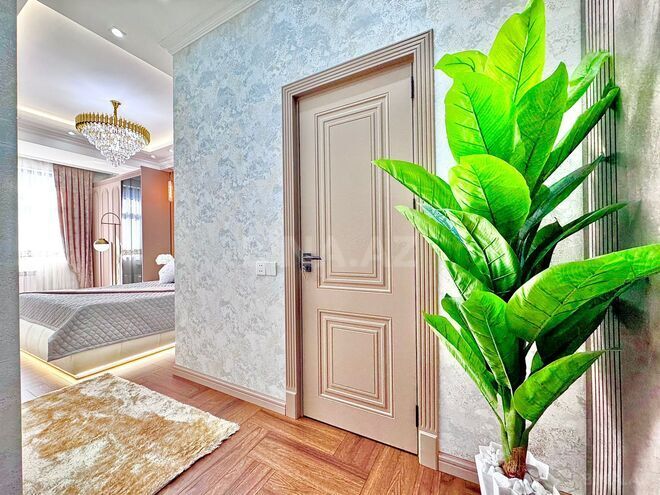 Продаётся 3-комн. новостройка 127 м², м. Кара Караев, photo 17 from 28