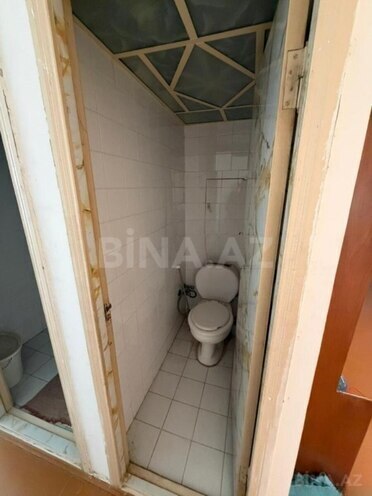 Satılır 4 otaqlı köhnə tikili 110 m², İnşaatçılar m., photo 16 from 17