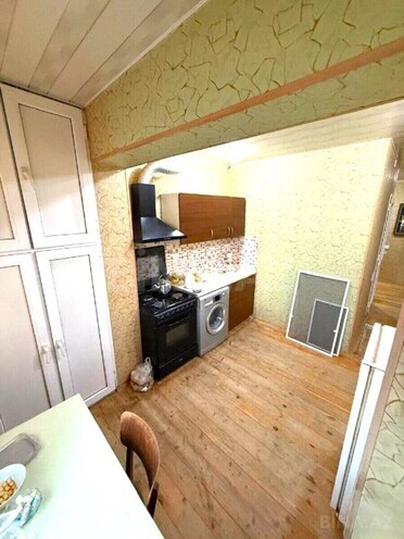 Satılır 4 otaqlı köhnə tikili 110 m², Həzi Aslanov m., photo 9 from 13