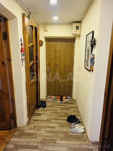 Продаётся 3-комн. вторичка 70 м², м. Элмляр Академиясы, photo 4 from 13