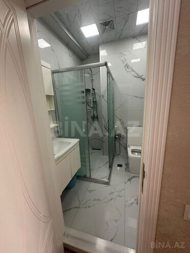 Сдаётся 2-комн. вторичка 65 м², м. Нефтчиляр, photo 8 from 15