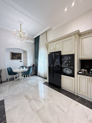 Продаётся 4-комн. вторичка 215 м², м. Сахил, photo 15 from 21