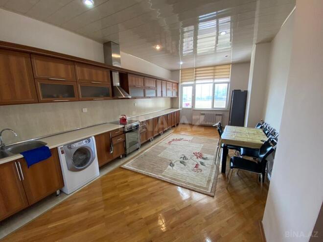 Satılır 3 otaqlı yeni tikili 190 m², 28 May m., photo 3 from 15