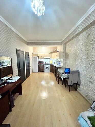 Продаётся 2-комн. новостройка 62 м², м. Халглар Достлугу, photo 1 from 8