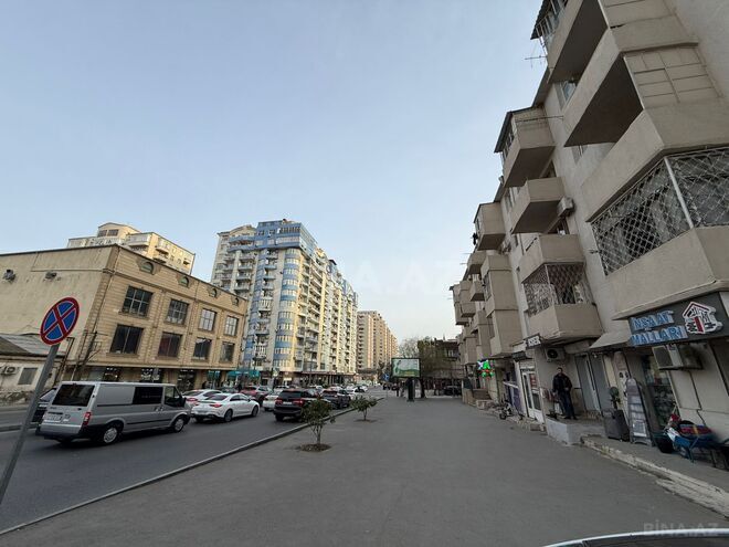 Satılır 2 otaqlı köhnə tikili 60 m², 8 Noyabr m., photo 9 from 10