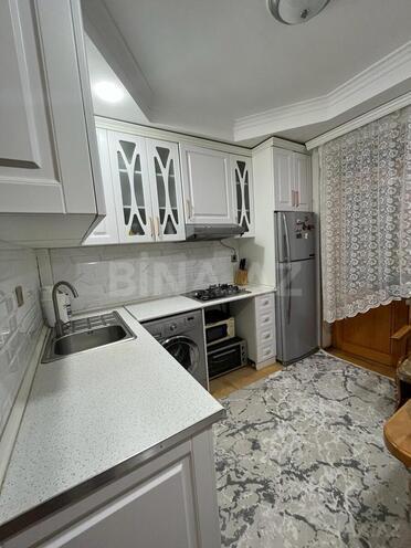 Satılır 5 otaqlı köhnə tikili 110 m², Xalqlar Dostluğu m., photo 16 from 25