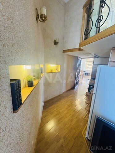 Satılır 2 otaqlı köhnə tikili 55 m², Sahil m., photo 13 from 15