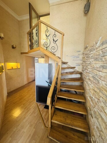 Satılır 2 otaqlı köhnə tikili 55 m², Sahil m., photo 12 from 15