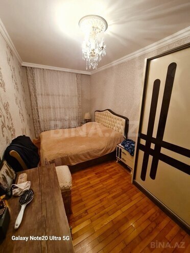 Продаётся 3-комн. вторичка 90 м², м. Кара Караев, photo 9 from 24
