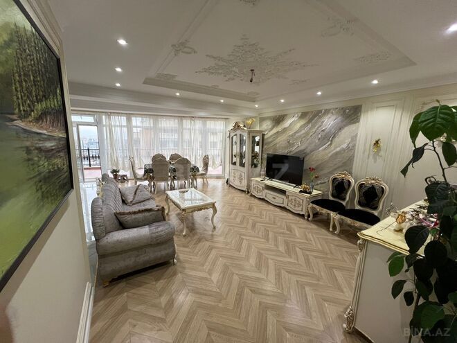 Продаётся 3-комн. новостройка 167 м², м. Элмляр Академиясы, photo 3 from 9