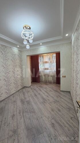 Satılır 3 otaqlı köhnə tikili 60 m², Bakıxanov q., photo 3 from 14