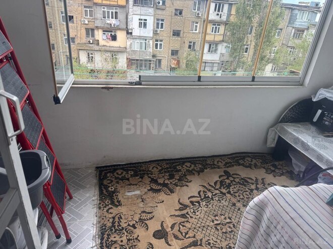 Продаётся 3-комн. вторичка 70 м², м. Нефтчиляр, photo 8 from 14