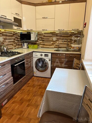 Satılır 2 otaqlı köhnə tikili 70 m², 28 May m., photo 8 from 13