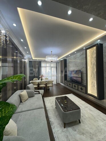 Satılır 3 otaqlı yeni tikili 130 m², Qara Qarayev m., photo 1 from 31