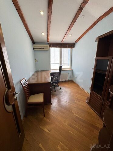 İcarəyə verilir 6 otaqlı yeni tikili 250 m², İçəri Şəhər m., photo 29 from 32