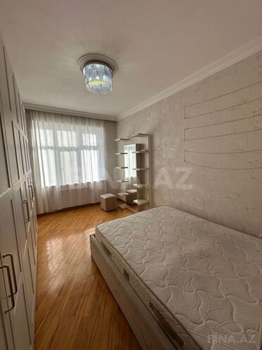 Сдаётся 3-комн. новостройка 90 м², м. Нефтчиляр, photo 6 from 14