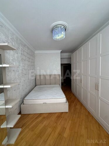 Сдаётся 3-комн. новостройка 90 м², м. Нефтчиляр, photo 5 from 14