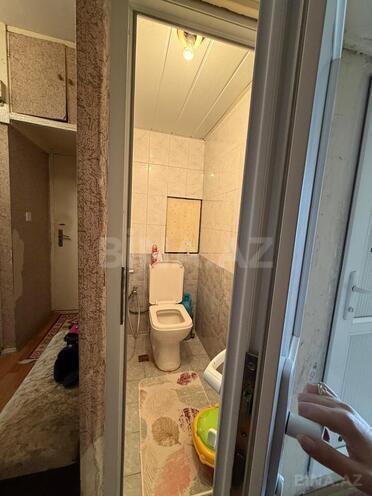 Satılır 3 otaqlı köhnə tikili 65 m², Xalqlar Dostluğu m., photo 19 from 20
