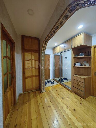Satılır 3 otaqlı köhnə tikili 75 m², Bakıxanov q., photo 11 from 16