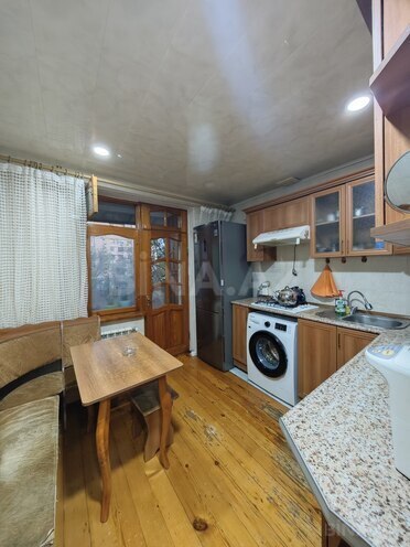 Satılır 3 otaqlı köhnə tikili 75 m², Bakıxanov q., photo 8 from 16