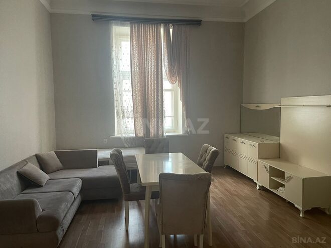 Сдаётся 2-комн. вторичка 75 м², Сабаильский р., photo 1 from 7