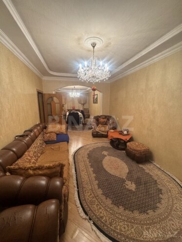 Satılır 4 otaqlı köhnə tikili 110 m², Yeni Yasamal q., photo 1 from 16