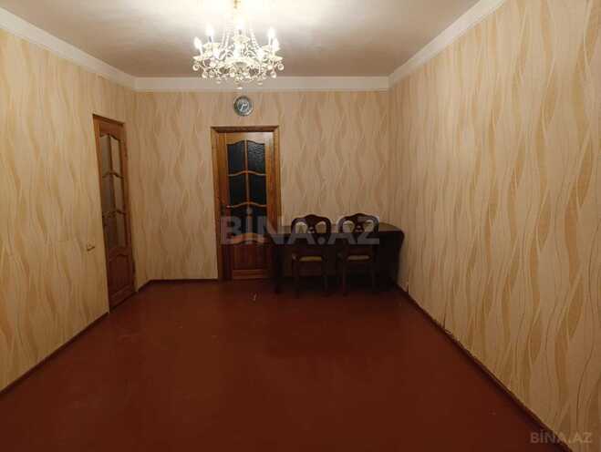 Satılır 3 otaqlı köhnə tikili 65 m², İnşaatçılar m., photo 4 from 11