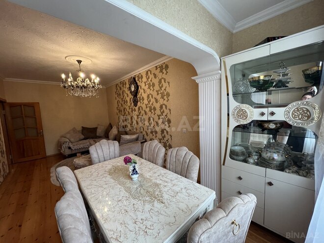 Продаётся 3-комн. вторичка 80 м², м. Ази Асланов, photo 4 from 25