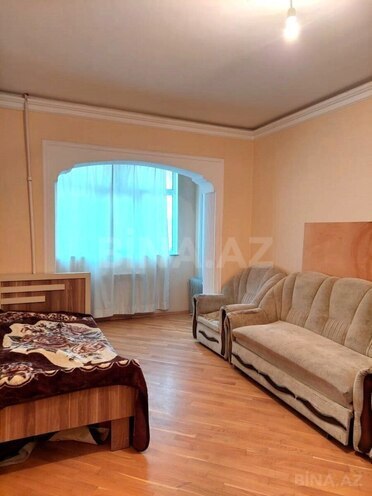 Продаётся 4-комн. вторичка 110 м², м. Нариман Нариманов, photo 3 from 16