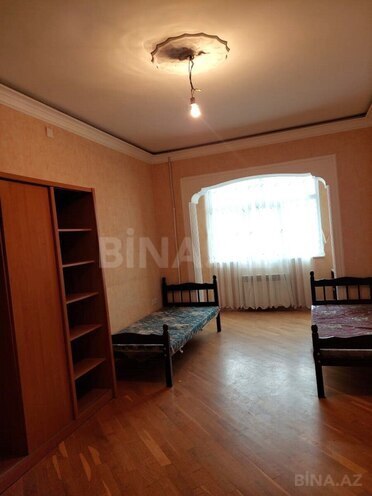 Продаётся 4-комн. вторичка 110 м², м. Нариман Нариманов, photo 8 from 16