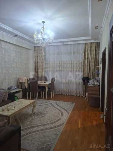 Продаётся 3-комн. новостройка 68 м², м. Кара Караев, photo 1 from 12