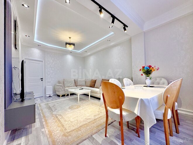 Satılır 2 otaqlı yeni tikili 70 m², Qara Qarayev m., photo 13 from 18