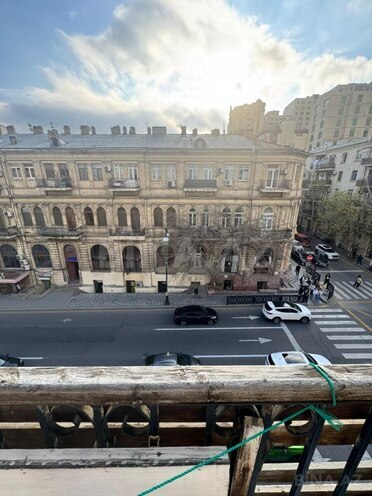 Продаётся 2-комн. вторичка 61 м², м. 28 мая, photo 5 from 21