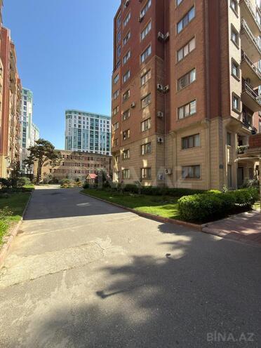 Satılır 4 otaqlı yeni tikili 220 m², Gənclik m., photo 29 from 30