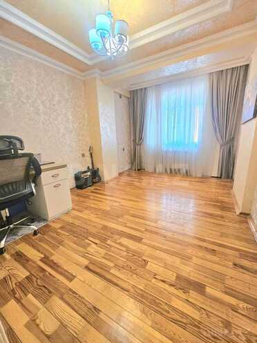 Продаётся 3-комн. новостройка 120 м², м. Кара Караев, photo 9 from 19