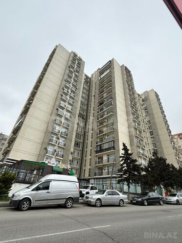 Продаётся 3-комн. новостройка 137 м², м. Ази Асланов, photo 1 from 10