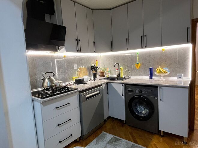 Satılır 2 otaqlı köhnə tikili 60 m², Həzi Aslanov q., photo 8 from 9