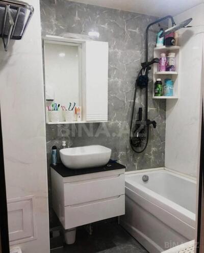 Satılır 3 otaqlı köhnə tikili 85 m², Xalqlar Dostluğu m., photo 8 from 11