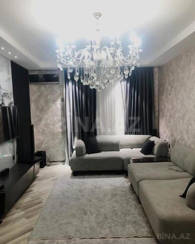 Satılır 3 otaqlı köhnə tikili 85 m², Xalqlar Dostluğu m., photo 1 from 11
