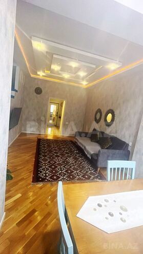 Продаётся 2-комн. новостройка 80 м², м. Кара Караев, photo 3 from 11
