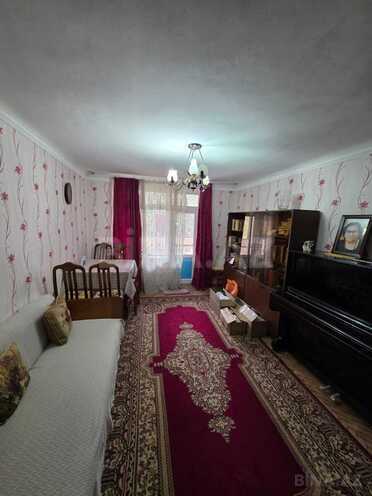 Продаётся 3-комн. вторичка 70 м², Абшеронcкий  р., photo 1 from 22